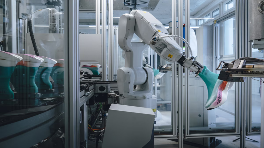 فرآیند تکمرحلهای و کاملاً خودکارتولید کفش